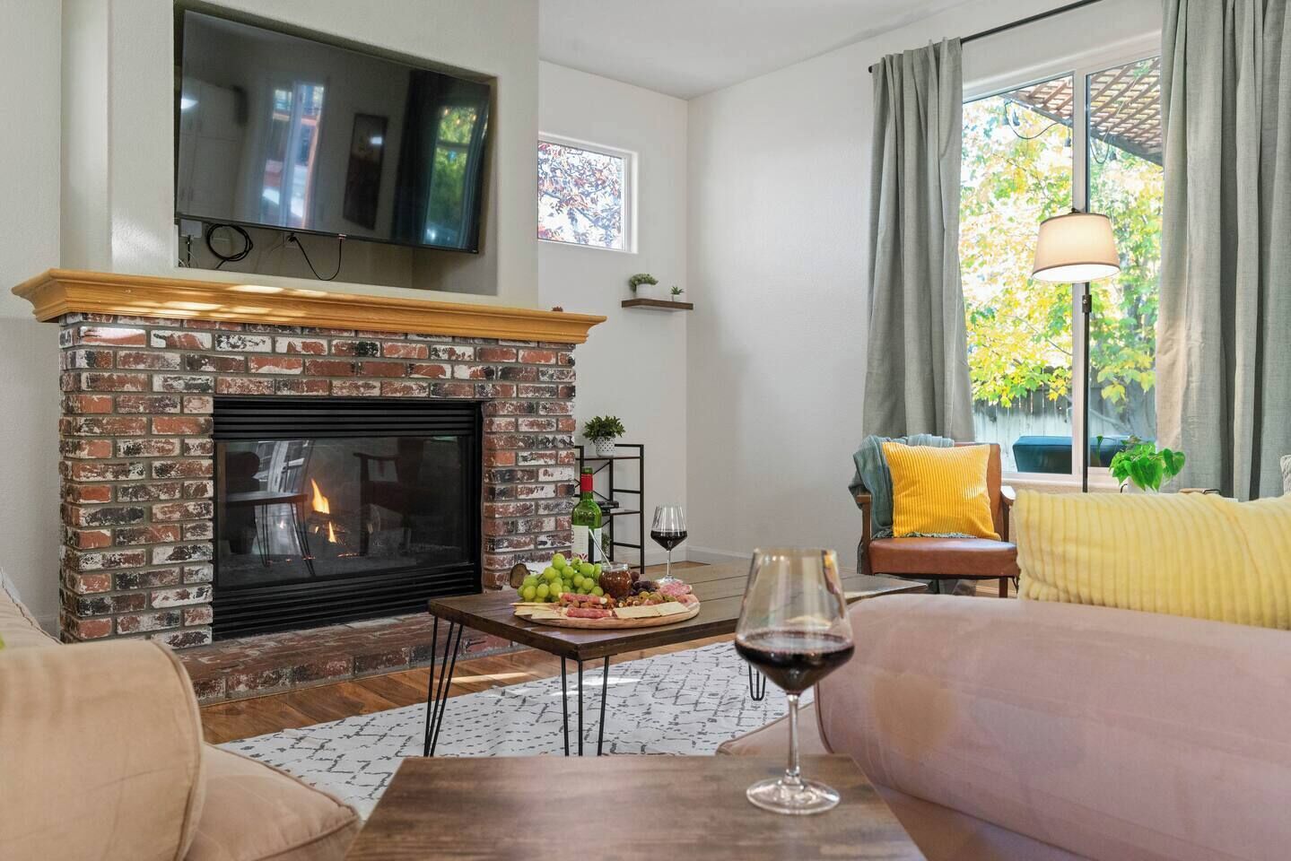 TV, peis og fotballspill