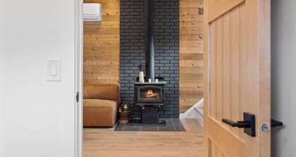 Luxury Custom Cabin with Sauna– Near Lake Cle Elum, Skiing, & Downtown Roslyn