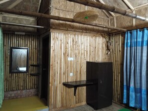 Deluxe Double Room, Balcony, Lake View | Bathroom | Bathtub, towels - Rainbow Eco Resort Sundarban (Dacope)