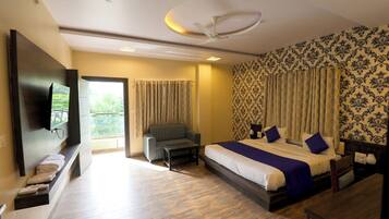 Superior-værelse | Arbejdsområde til bærbare computere, gratis Wi-Fi