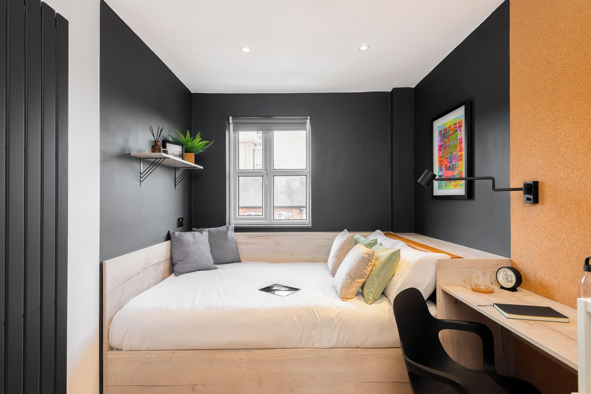 6 Schlafzimmer, Schreibtisch, Bügeleisen/Bügelbrett, kostenloses WLAN