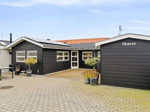 منزل | المنشأة من الخارج