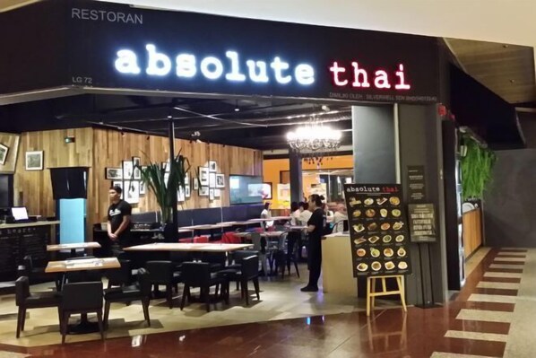 Bar (on property) - Sunbow Suites @ Times Square Kuala Lumpur (Kuala Lumpur)