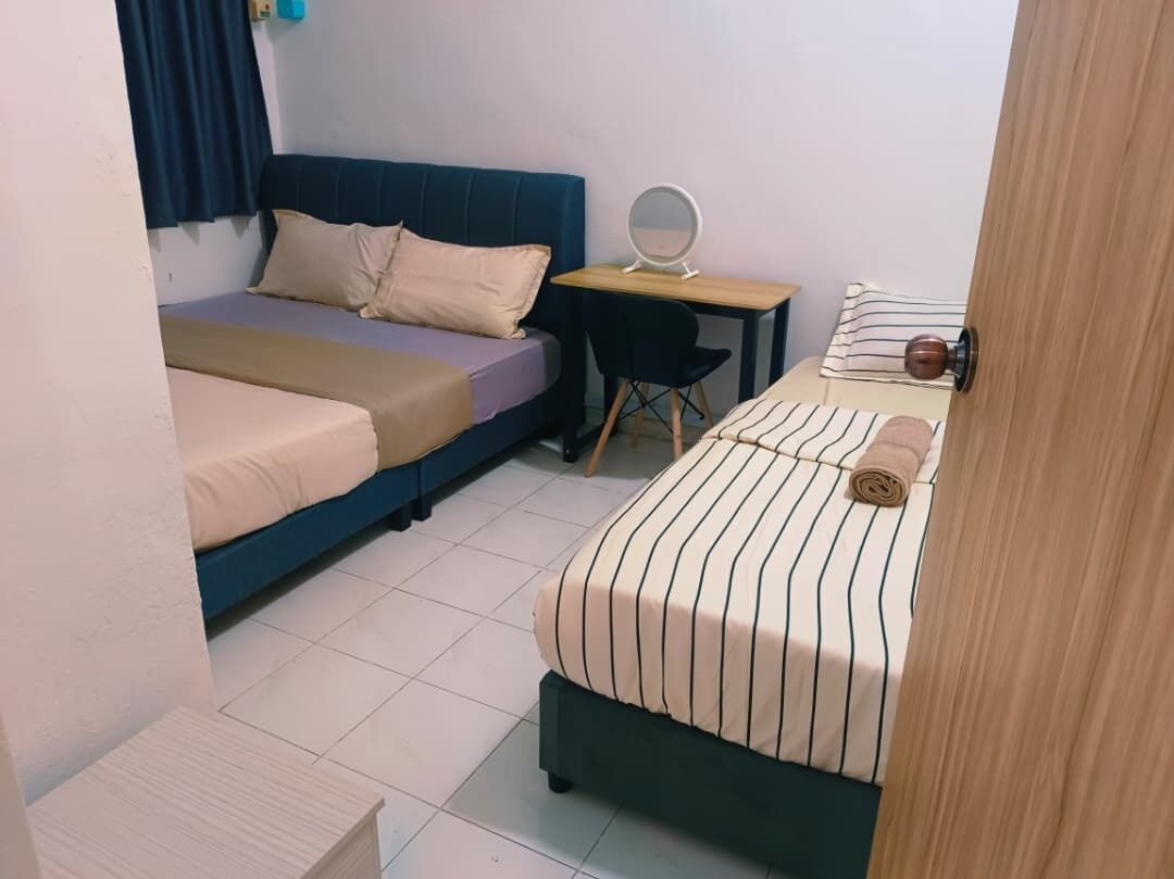 Standard Villa | Iron/ironing board, WiFi (free)