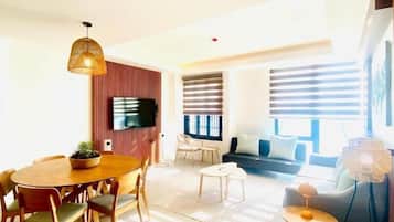 Superior Suite, Beach View | Interior