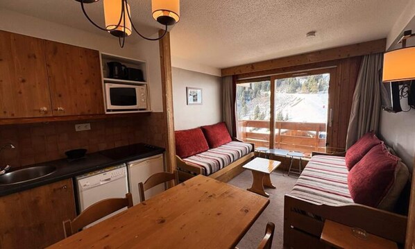 Interior - Pralin 916 (Les Allues)