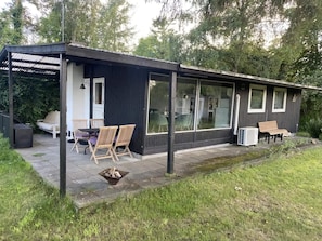 House | Outdoor dining - 5 Star Holiday Home in Nykobing Sj (Nykobing Sjaelland)