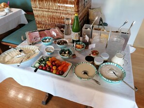 Dining - Triple room, shower, WC, south (3 - 6 nights) - Ferienhof Rabenreith (Großraming)