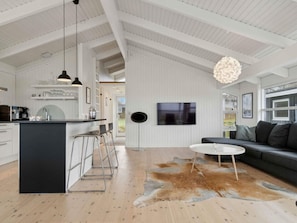 House | Interior - 5 Star Holiday Home in Oro (Orø)