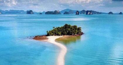 Serene Beach House on Ko Yao Noi with Private Garden