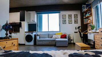 1 bedroom, internet, bed sheets, wheelchair access