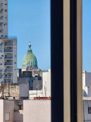 Interior - Alberti 360 Charming City Center Apartment with Shared Pool (Ciudad Autónoma de Buenos Aires)