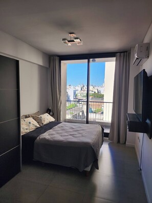 1 bedroom, internet, bed sheets, wheelchair access - Alberti 360 Charming City Center Apartment with Shared Pool (Ciudad Autónoma de Buenos Aires)