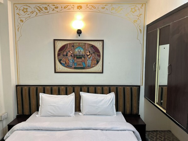 스탠다드 더블룸 | 방음 설비, 다리미/다리미판, 무료 WiFi