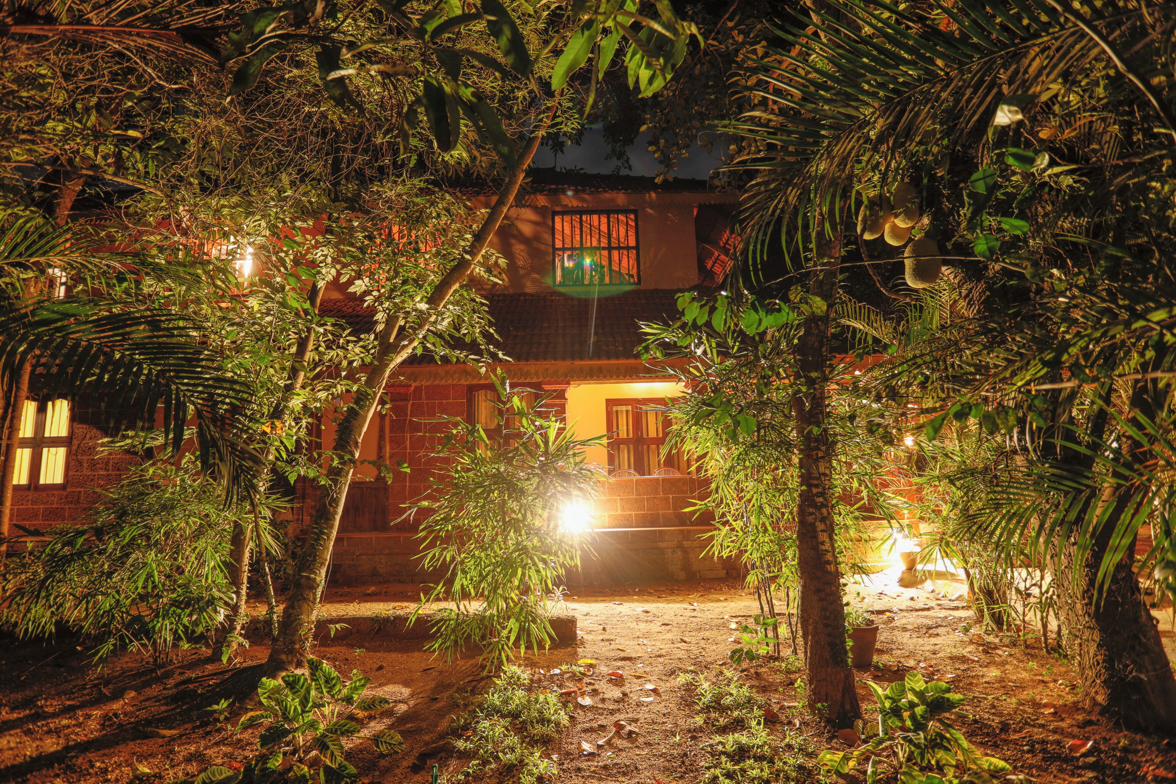 Basic Double or Twin Room, Balcony, Garden View | Premium bedding, individually furnished, blackout drapes