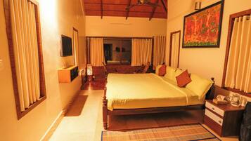 Premium Double or Twin Room, Balcony, Garden View | Premium bedding, individually furnished, blackout drapes