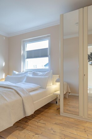 1 habitación y ropa de cama 