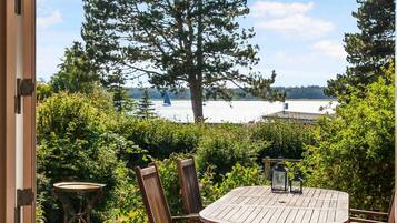 House | Bahagian luar