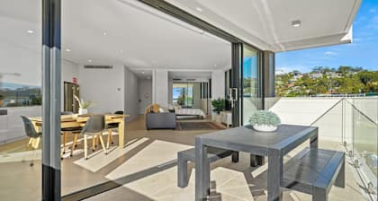 ROCKPOOL #101 | Walk to beach, WIFI | Accom Holidays