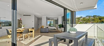 ROCKPOOL #101 | Walk to beach, WIFI | Accom Holidays