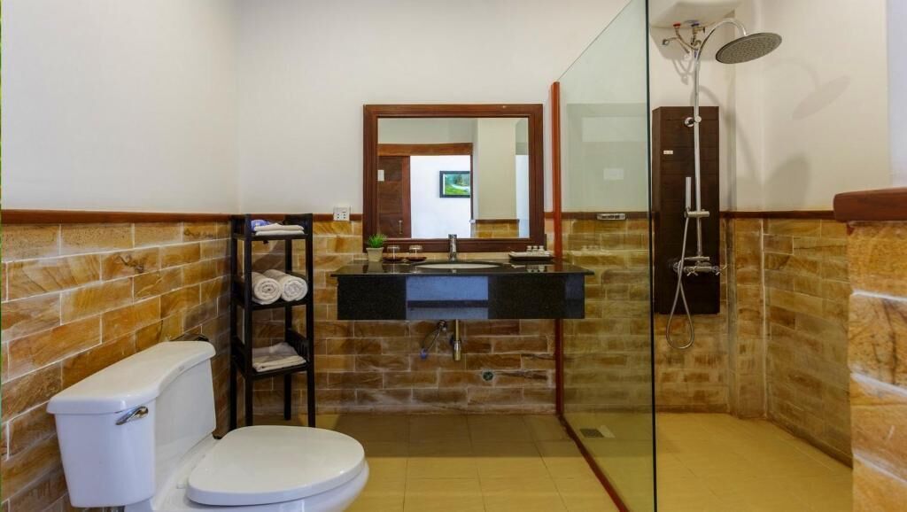 Ropa de cama hipoalergénica y minibar 