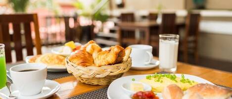 Engelsk frokost er inkludert hver dag