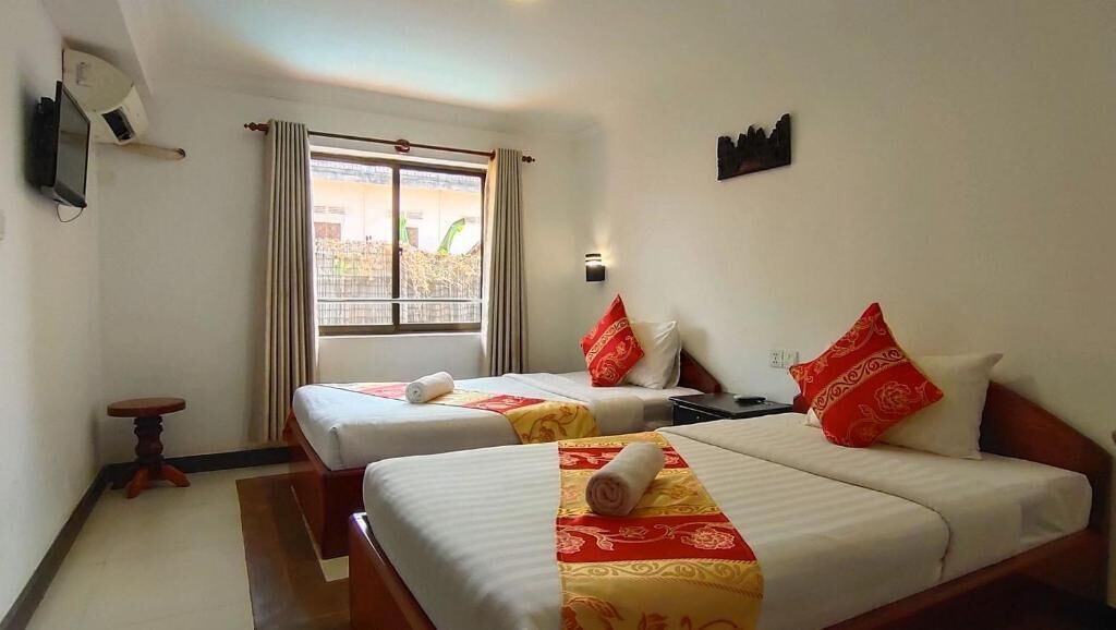 Quarto duplo superior, vista para a piscina | Frigobar, cofres nos quartos, quartos à prova de som, Wi-Fi de cortesia