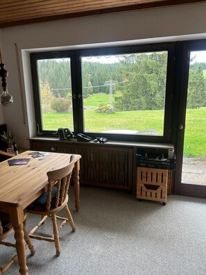 Interior - Apartment 'Auszeit' with Mountain View, Private Terrace and Shared Garden (Schönwald)