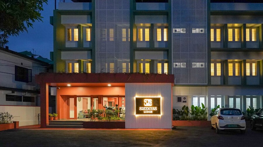 Sreenivas Lodge by Copperfolia