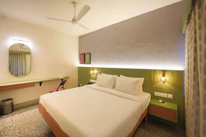 Superior Double Room | Desk, iron/ironing board, free WiFi - Sreenivas Lodge by Copperfolia (Kozhikode)