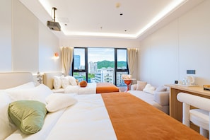 Chambre Supérieure | Espace de travail pour ordinateur portable, Wi-Fi gratuit, draps fournis