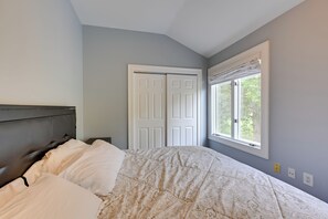 1 habitación, escritorio, internet y ropa de cama