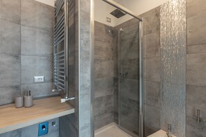 Apartment, 2 Bedrooms, Balcony | Bathroom | Free toiletries, hair dryer, bidet, towels