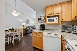 Coffee/tea maker, fridge, microwave, oven