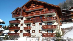Exterior - Lovely 3-room Apartment for 4 People in Meribel Village, Close to the Slopes and the Shops of Meribel Village (Les Allues)