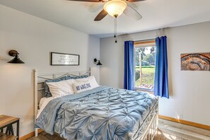 2 bedrooms, Internet, bed sheets