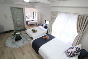 1 dormitorio y ropa de cama