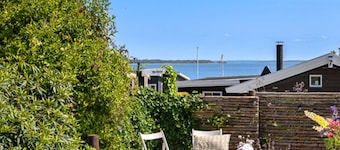 "Lilie" - 150m from the sea by Interhome