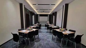 Meeting facility - Hilton Homewood Hotel in Vientiane City (Kunming)