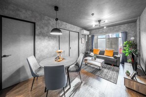 Living area - HANA 102 (Sapporo)