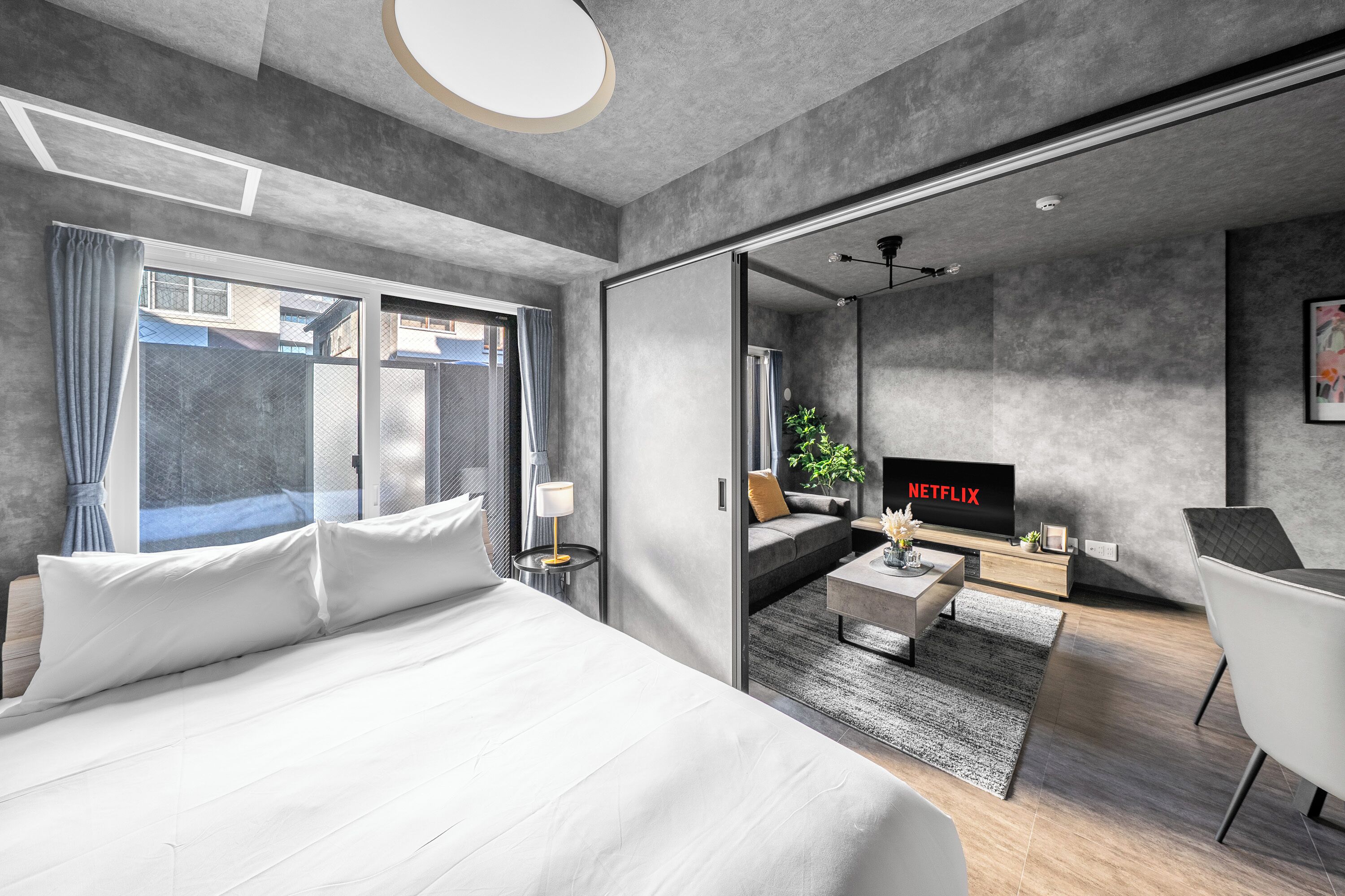 Tabla de planchar con plancha y wifi gratis