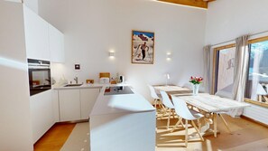 -img.tag.kitchen-