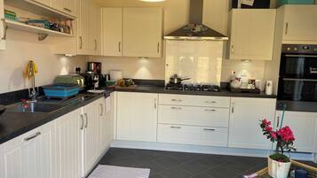 Hus, 3 soverom, hageutsikt | Innvendig