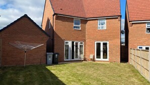 House, 3 Bedrooms, Garden View | Exterior - Comfortable 5 - Guest Abode - In Quiet Village (Grantham)