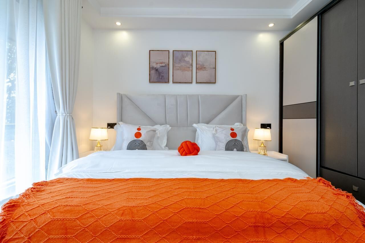 Classic Apartment, Balcony, City View | Desk, laptop workspace, iron/ironing board, free WiFi