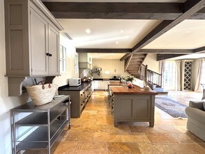 Interior - LES COMBETTES - air-conditioned luxury house with heated pool and view***** (Saint-Chamassy)