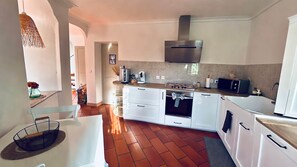 Cuisine équipée 