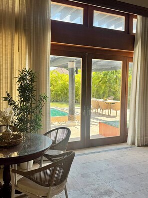 Villa, 4 Bedrooms, Accessible, Smoking | Dining