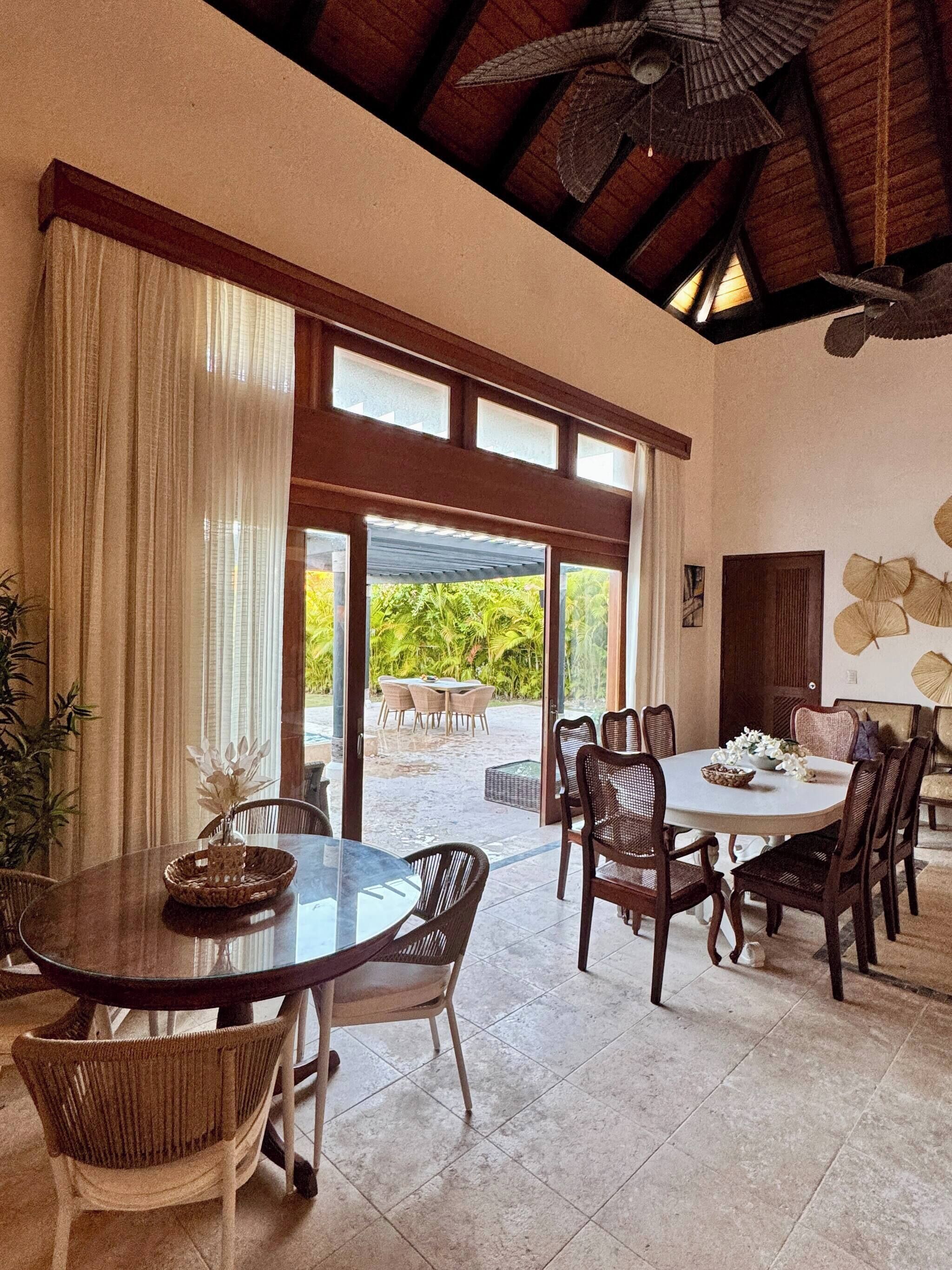 Villa, 4 soverom, tilgjengelighetstilpasset, røyk | Spisestue