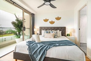 3 bedrooms, desk, iron/ironing board, travel cot - Shara Seaside Oasis—Poolside Living by Alex Beach (Maroochydore Region)